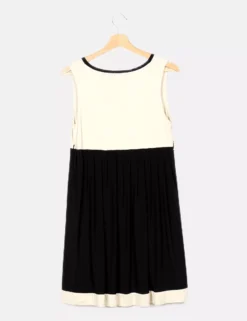 MIT MAT MAMA Vestito Casual 5 MIT MAT MAMA Vestito Casual -Negozio al dettaglio Zara || H&M || ONLY zoom 38d39a9f3a89a9870f496e31c2fbdf23