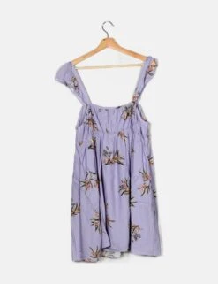 Diane Von Fürstenberg Vestito Casual -Negozio al dettaglio Zara || H&M || ONLY zoom 4fa3908bc97acdf8ecce1c82645876df