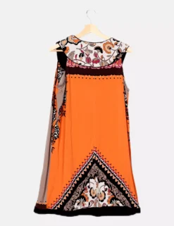 Sinéquanone Vestito Casual -Negozio al dettaglio Zara || H&M || ONLY zoom 75afc1f2e8c57f436ad5063c388c1bc1