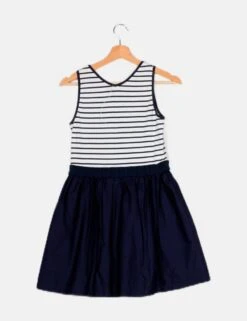 Porches Vestito Casual -Negozio al dettaglio Zara || H&M || ONLY zoom 82d87da4f94f40b7266b83425192c1ce