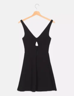 Guess Vestito Casual -Negozio al dettaglio Zara || H&M || ONLY zoom e55908de4ce296cf0e4d6849acecf3b4